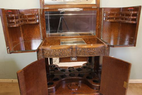 ANTIQUE IMPRESSIVE WALNUT BURR OAK COCKTAIL DRINKS CABINET - ADDITIONAL PHOTO 4