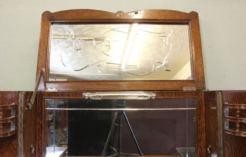 ANTIQUE IMPRESSIVE WALNUT BURR OAK COCKTAIL DRINKS CABINET - ADDITIONAL PHOTO 5