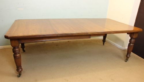 Antique Victorian Oak Extending Dining Table