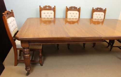 fig 1. Antique Victorian Oak Extending Dining Table