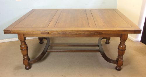 Large Antique Oak Extending Drawleaf Dining Table
