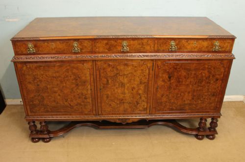 Quality Burr Walnut Sideboard Server