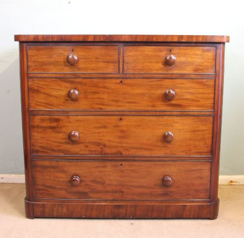 Antique Victorian Mahogany Chest of Drawers