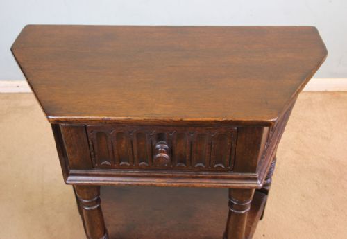 ANTIQUE OAK SIDE TABLE - ADDITIONAL PHOTO 4