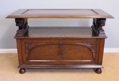 fig 1. Antique Oak Monks Bench