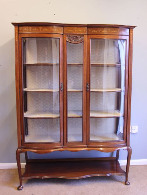 Antique Quality Edwardian Inlaid Mahogany Display Cabinet.