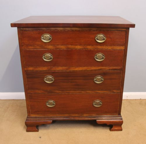 Antique Georgian Style Small Mahogany Chest of Drawers