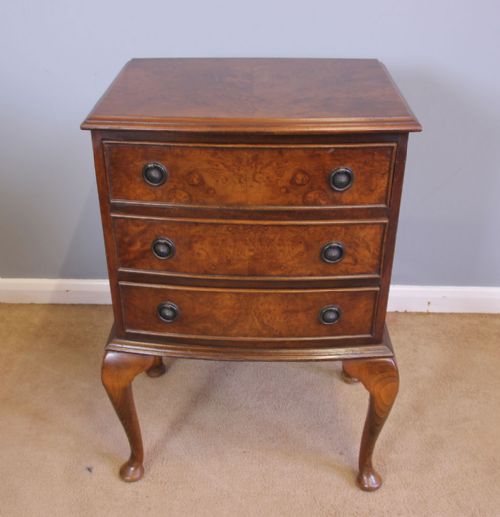 Burr Walnut Small Chest Drawers, Bedside Cabinet.