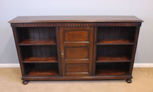 Oak Open Bookcase Display Shelves.
