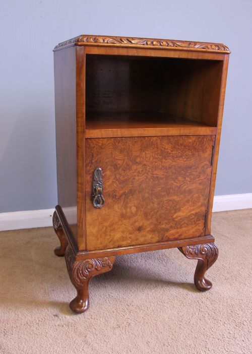 Quality Burr Walnut Antique Bedside Cabinet , Side / Occasional Table .