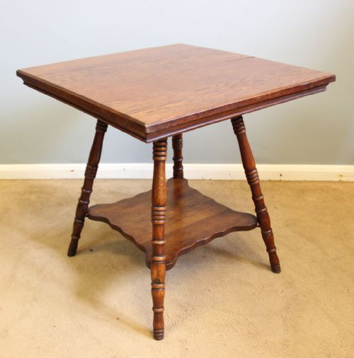 Antique Arts Craft Oak Occasional Side Table