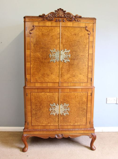 Burr Walnut Antique Queen Anne Style Cocktail Drinks Cabinet.