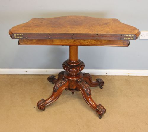VICTORIAN ANTIQUE BURR WALNUT SERPENTINE FRONT CARD GAMES TABLE - ADDITIONAL PHOTO 2