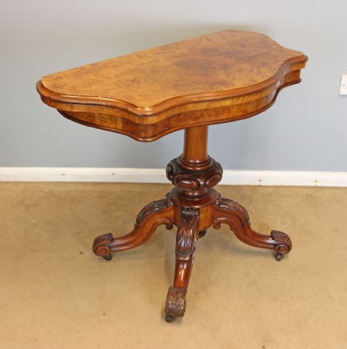 VICTORIAN ANTIQUE BURR WALNUT SERPENTINE FRONT CARD GAMES TABLE - ADDITIONAL PHOTO 3