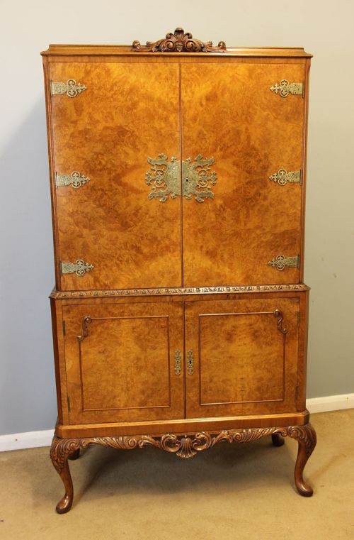 Antique Burr Walnut Cocktail Drinks Cabinet,