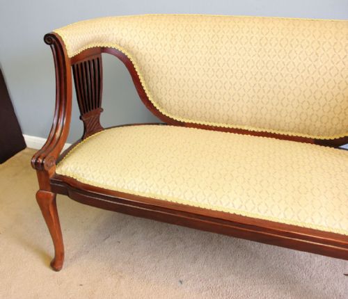 QUALITY ANTIQUE EDWARDIAN MAHOGANY SOFA - ADDITIONAL PHOTO 1