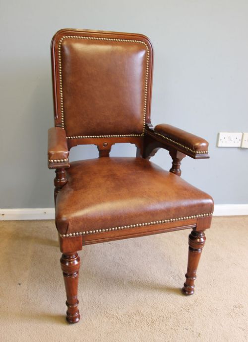 Antique Quality Mahogany Leather Library Desk Chair.
