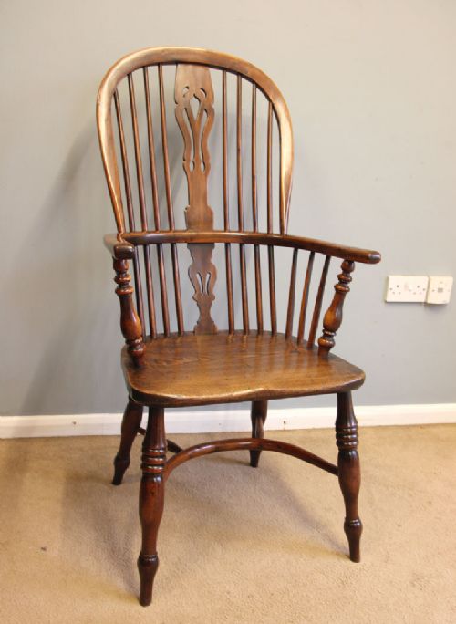 Antique 19th Century Yew Wood High Back Windsor Chair