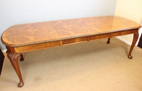 Antique Burr Walnut Queen Anne Style Extending Dining Table