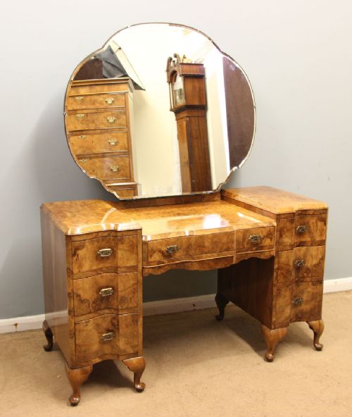 Quality Burr Walnut Antique Dressing Table