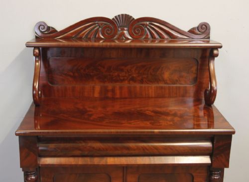 19TH CENTURY ANTIQUE SMALL MAHOGANY CHIFFONIER SIDEBOARD - ADDITIONAL PHOTO 5