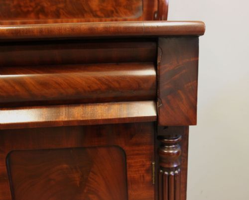 19TH CENTURY ANTIQUE SMALL MAHOGANY CHIFFONIER SIDEBOARD - ADDITIONAL PHOTO 12