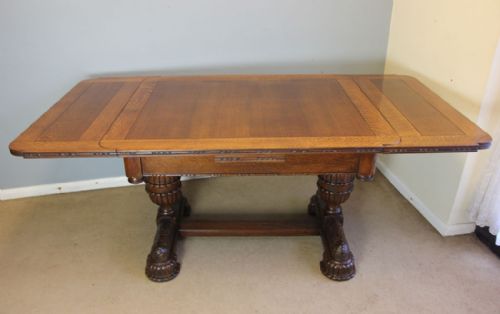 Antique Oak Refectory Draw Leaf Extending Dining Table.