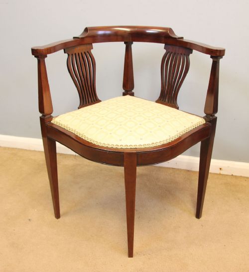 Antique Edwardian Mahogany Corner Chair