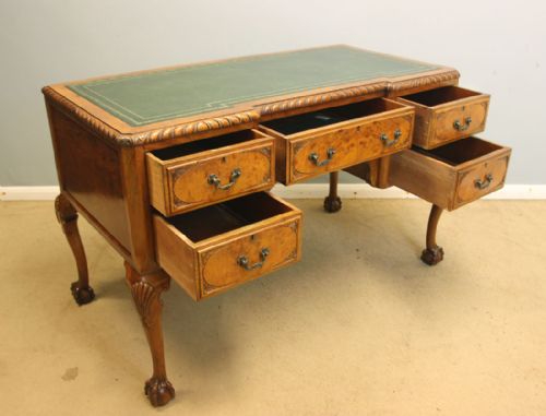 ANTIQUE WALNUT QUEEN ANNE STYLE WRITING KNEE HOLE DESK - ADDITIONAL PHOTO 11