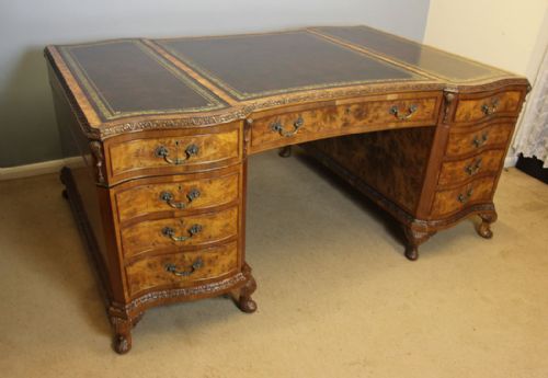 LARGE ANTIQUE BURR WALNUT KNEEHOLE PARTNERS PEDESTAL WRITING DESK - ADDITIONAL PHOTO 1