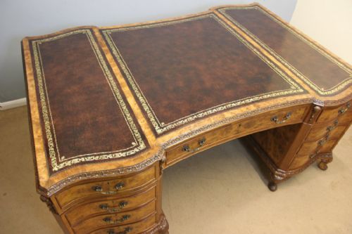 LARGE ANTIQUE BURR WALNUT KNEEHOLE PARTNERS PEDESTAL WRITING DESK - ADDITIONAL PHOTO 2