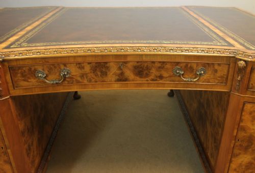 LARGE ANTIQUE BURR WALNUT KNEEHOLE PARTNERS PEDESTAL WRITING DESK - ADDITIONAL PHOTO 11