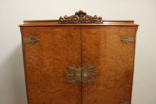 ANTIQUE WALNUT COCKTAIL DRINKS CABINET - ADDITIONAL PHOTO 9