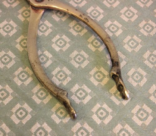 ANTIQUE BRASS FIRESIDE TRIVET TONGS - ADDITIONAL PHOTO 6