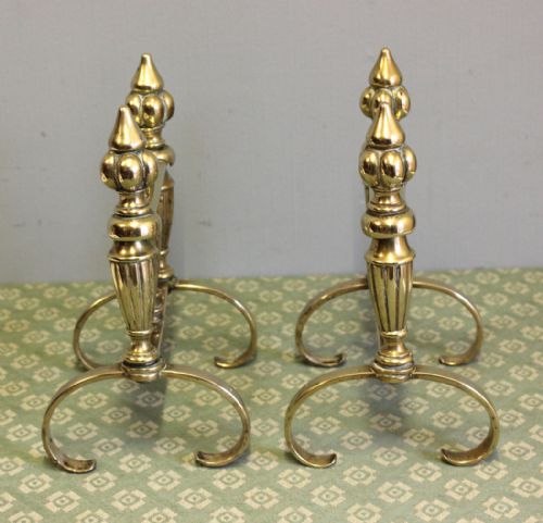 PAIR ANTIQUE BRASS FIRE DOGS - ADDITIONAL PHOTO 1