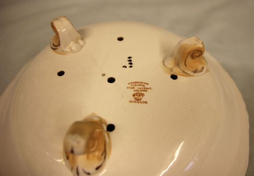 ANTIQUE CERAMICS CROWN DEVON DRAINING BOWL - ADDITIONAL PHOTO 6