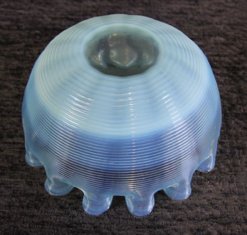 ANTIQUE VASELINE STEVENS WILLIAMS GLASS FINGER BOWL - ADDITIONAL PHOTO 4