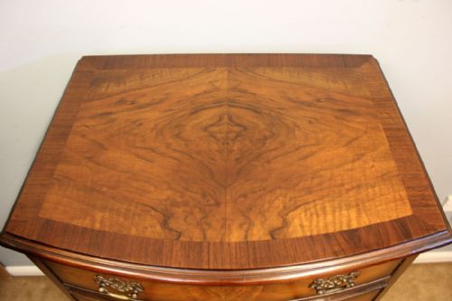 ANTIQUE BURR WALNUT BOW FRONT CHEST OF DRAWERS - ADDITIONAL PHOTO 5