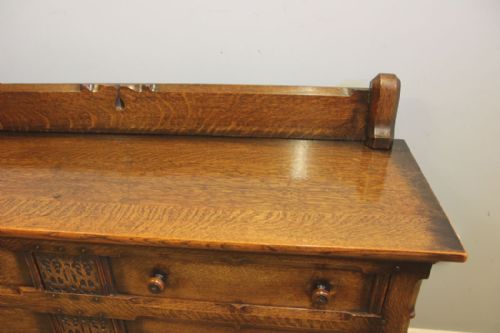 ANTIQUE QUALITY SOLID OAK SIDEBOARD DRESSER BASE - ADDITIONAL PHOTO 4