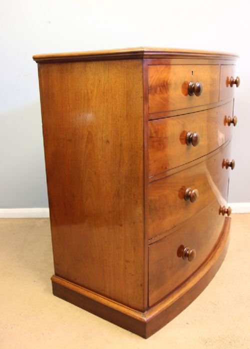 fig 1. Victorian Mahogany Bow Front Chest of Drawers