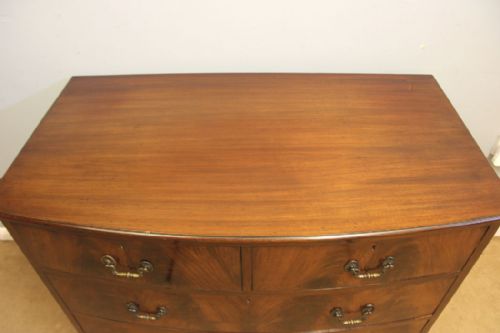 ANTIQUE MAHOGANY BOW FRONT CHEST OF DRAWERS - ADDITIONAL PHOTO 8