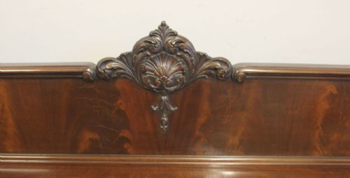 QUALITY ANTIQUE MAHOGANY CHIPPENDALE STYLE SIDEBOARD - ADDITIONAL PHOTO 6