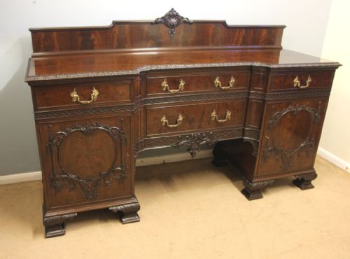 QUALITY ANTIQUE MAHOGANY CHIPPENDALE STYLE SIDEBOARD - ADDITIONAL PHOTO 10