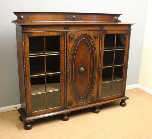 ANTIQUE OAK BOOKCASE