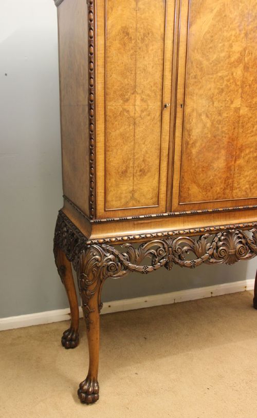 ANTIQUE BURR WALNUT THREE DOOR SIDE CABINET - ADDITIONAL PHOTO 7