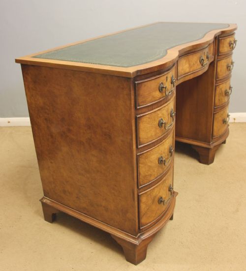 ANTIQUE BURR WALNUT KNEE HOLE PEDESTAL WRITING DESK - ADDITIONAL PHOTO 5