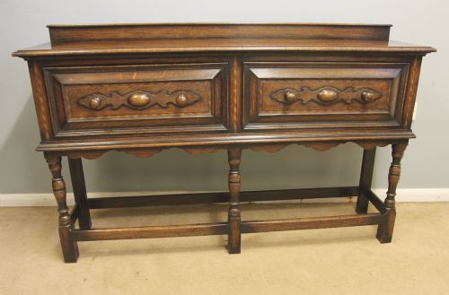 Antique Quality Slim Oak Side Table
