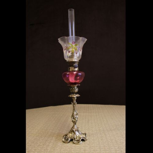 Antique Table Peg Oil Lamp Tulip Shade