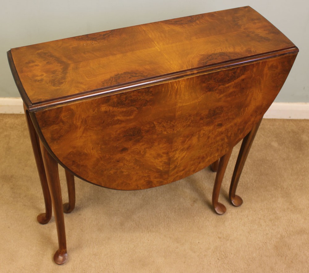 Antique Figured Walnut Sutherland Occasional Table, Coffee Table.