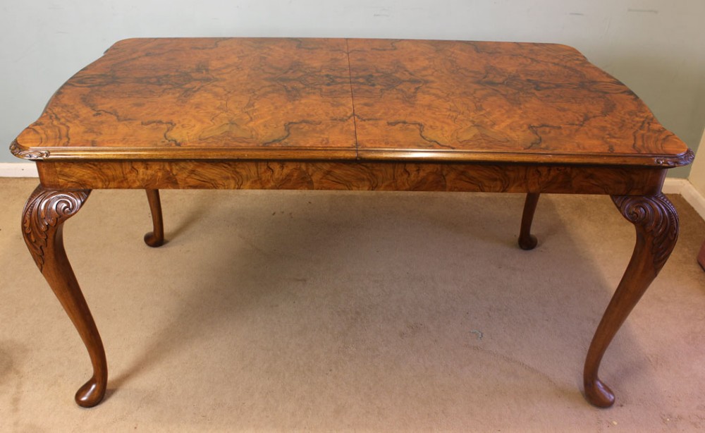 Antique Queen Anne Style Walnut Dining Table